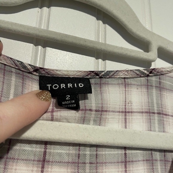 Torrid Plaid Tie Front Top Size 2X - Picture 5 of 7